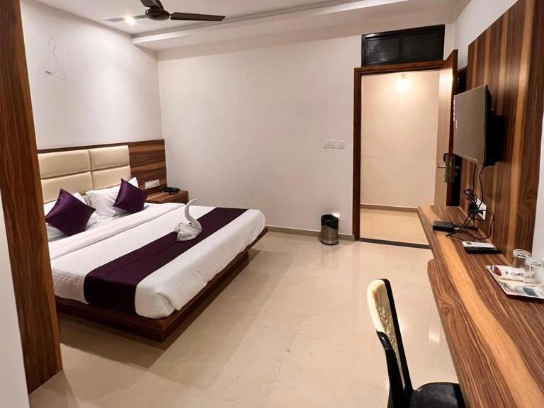 New Mangalore Inn Екстериор снимка