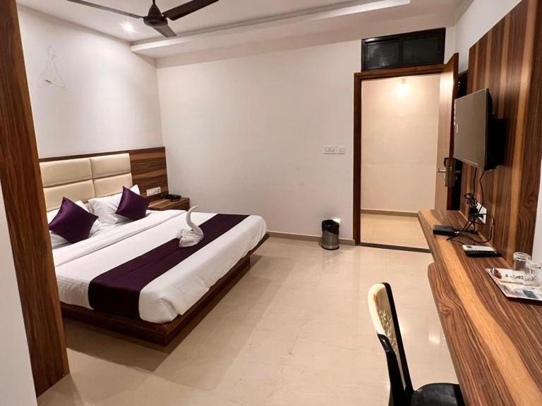 New Mangalore Inn Екстериор снимка